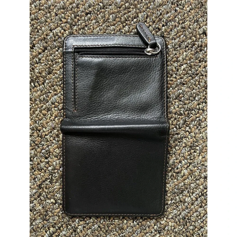 Genuine Leather RFID Black/Brown Wallet – Secure & Stylish